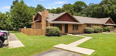 image of property with 2 Bed | 2 Bath | 990 Sqft