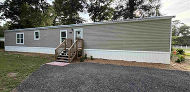 image of property with 3 Bed | 2 Bath | 1,216 Sqft