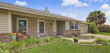 image of property with 3 Bed | 2 Bath | 1,790 Sqft