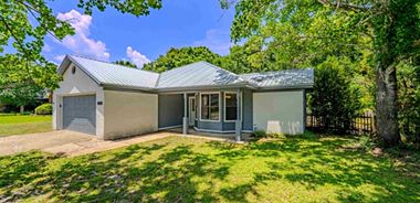 image of property with 3 Bed | 2 Bath | 1,717 Sqft