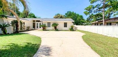 image of property with 3 Bed | 2 Bath | 1,988 Sqft