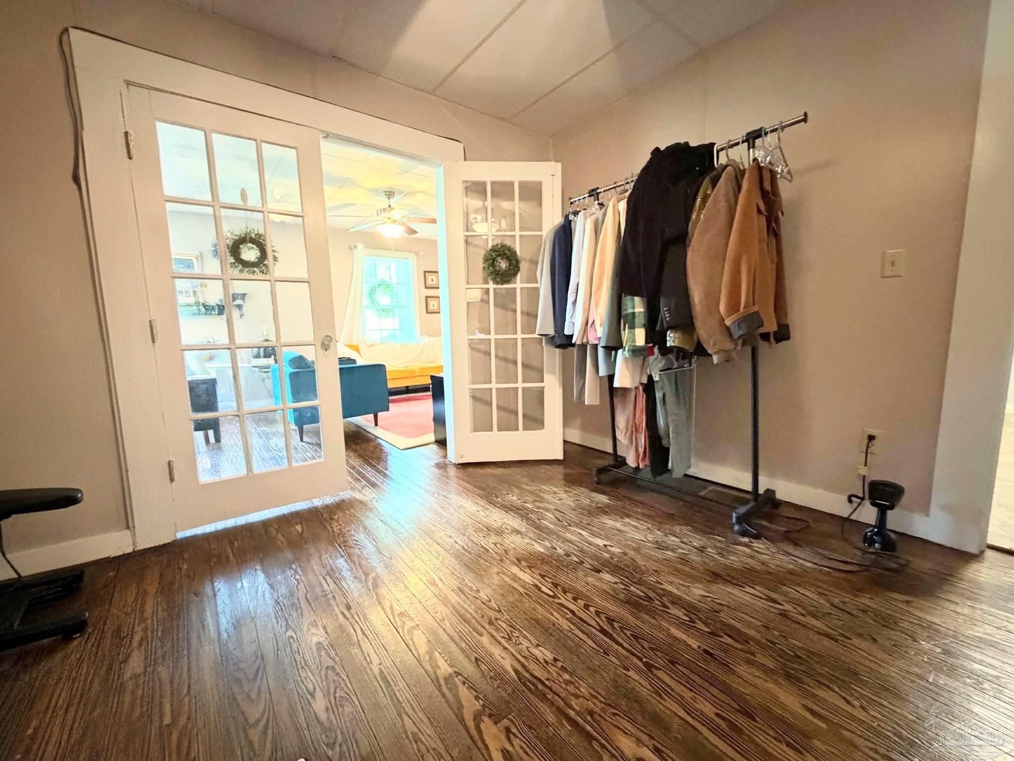 main property photo 30