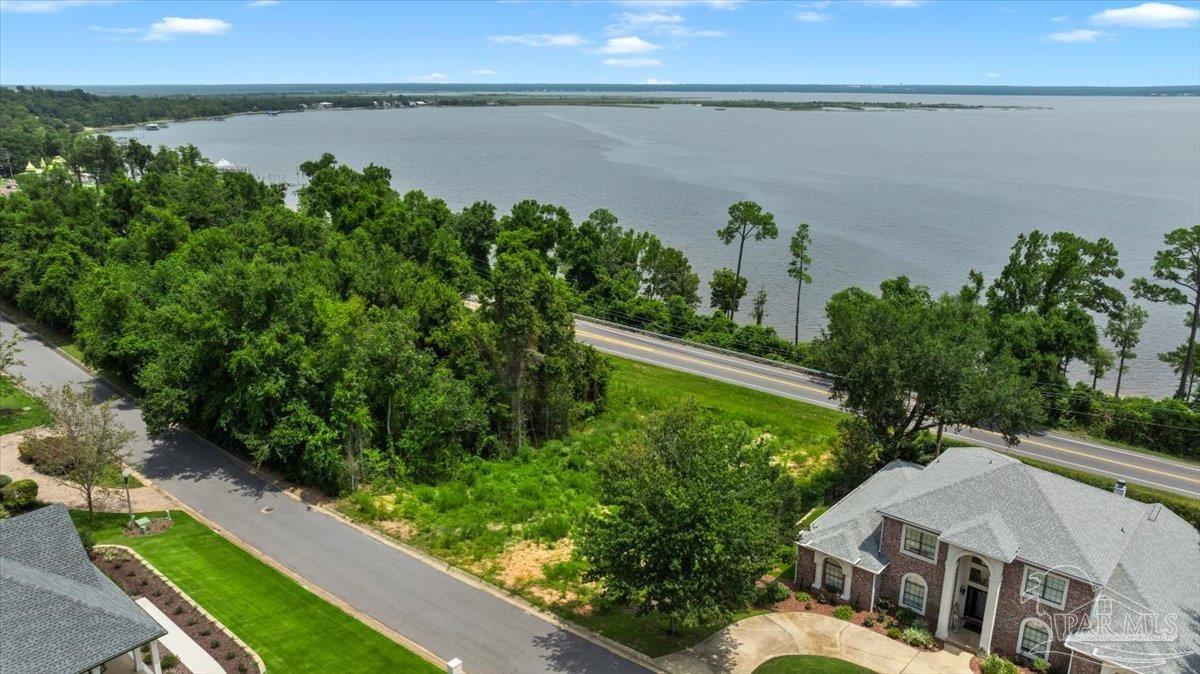 main property photo 0