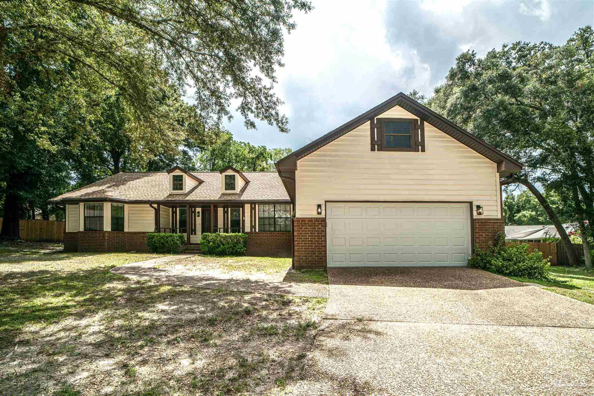 main property photo 0