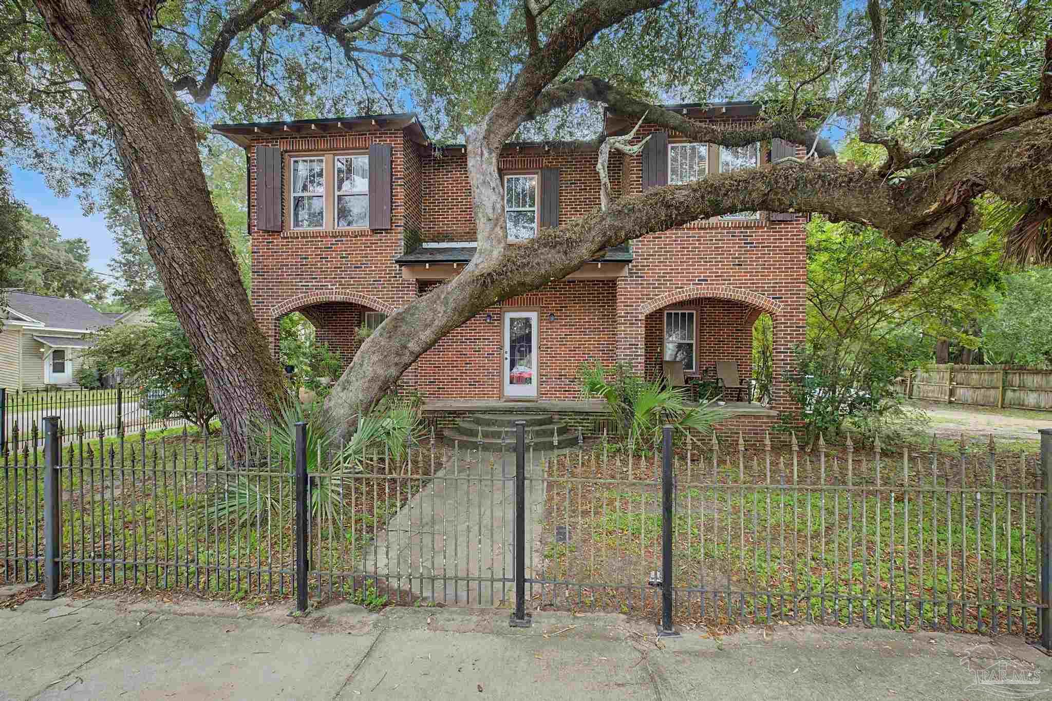 main property photo 0