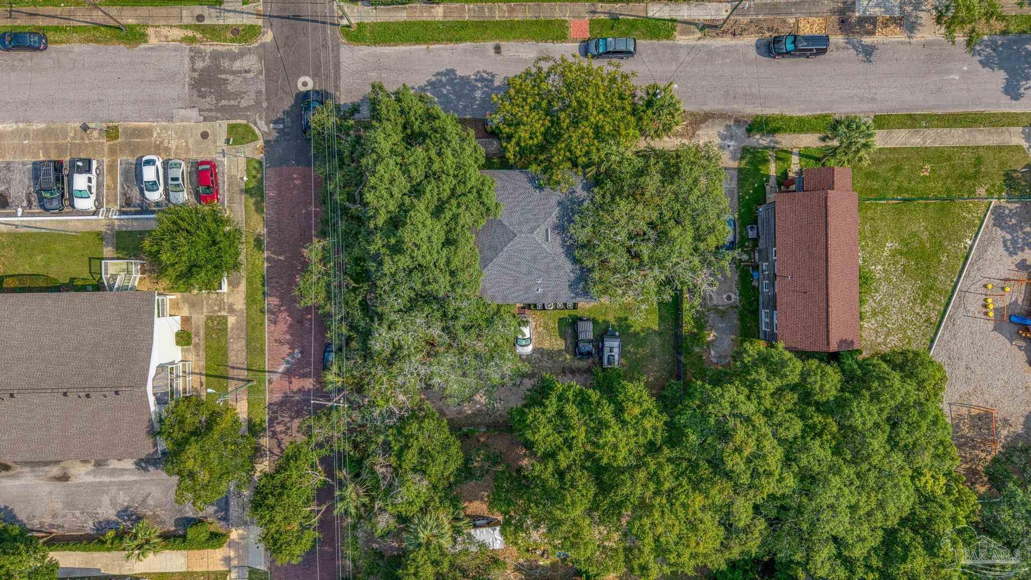 main property photo 38