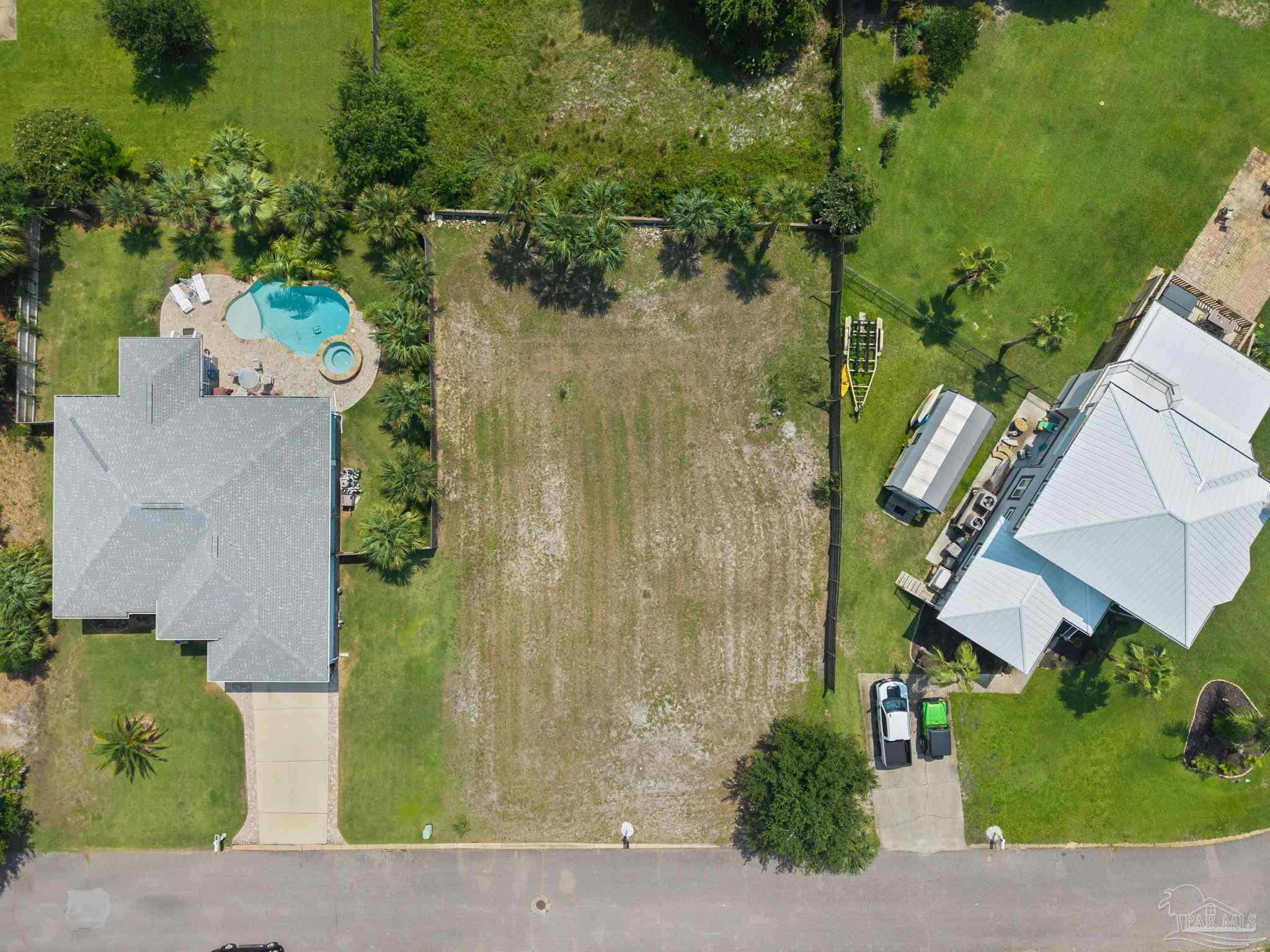 main property photo 16