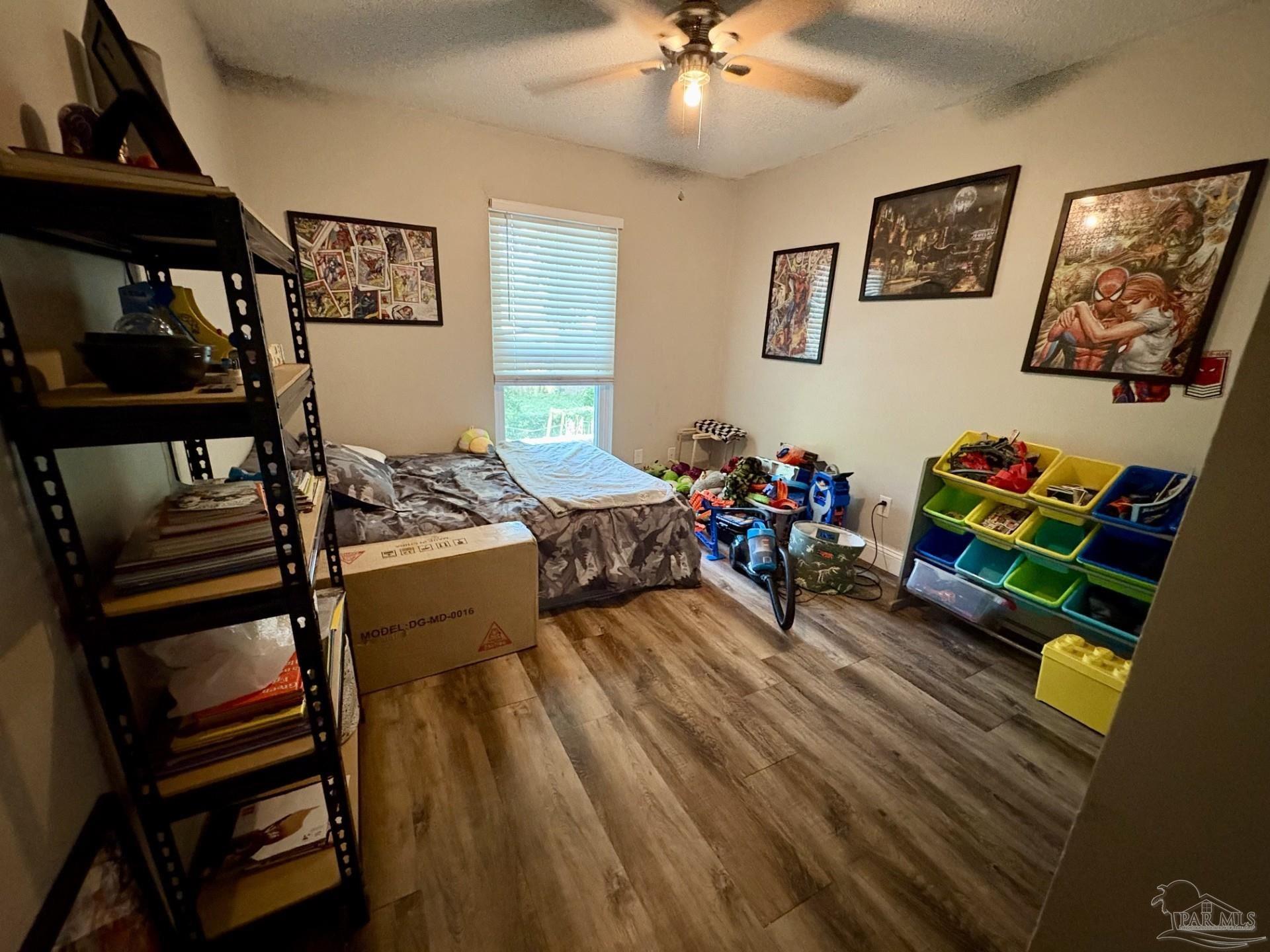 main property photo 14