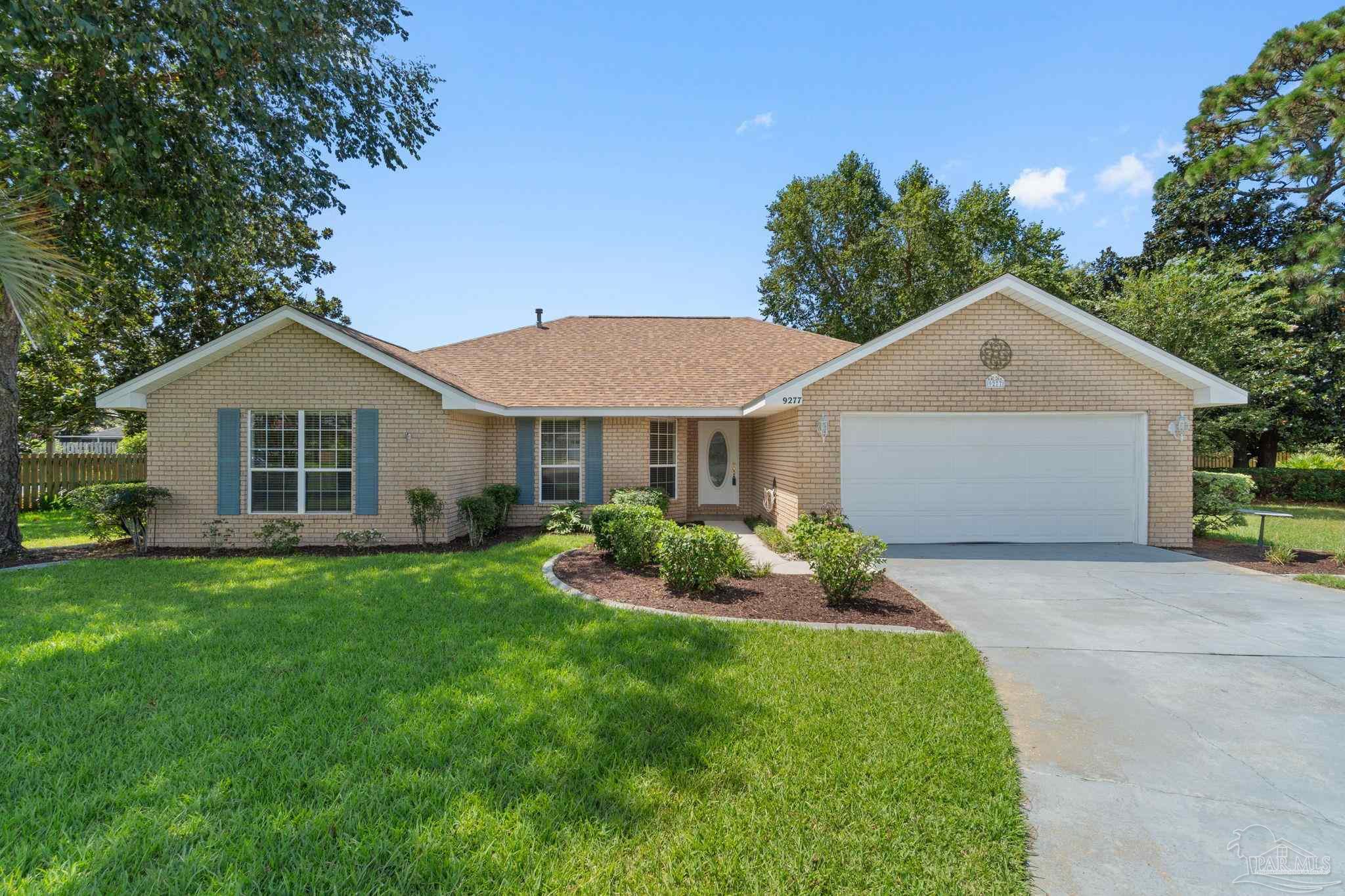 main property photo 0