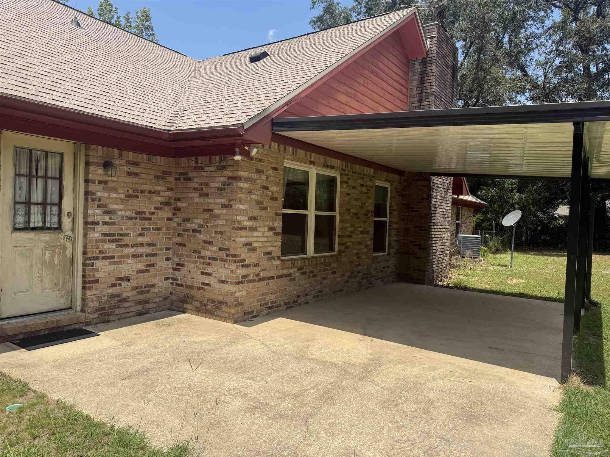 main property photo 31