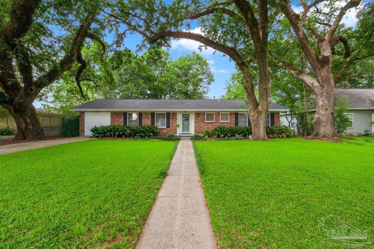 main property photo 0