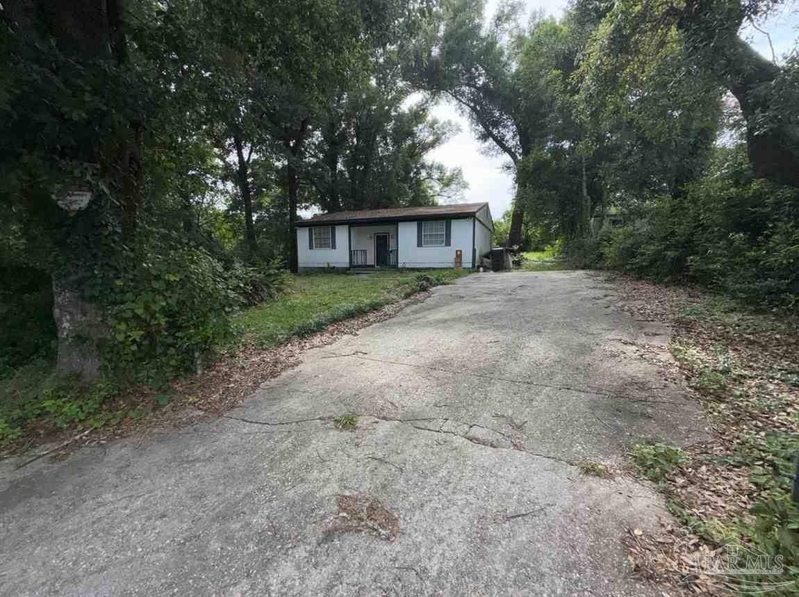 main property photo 0