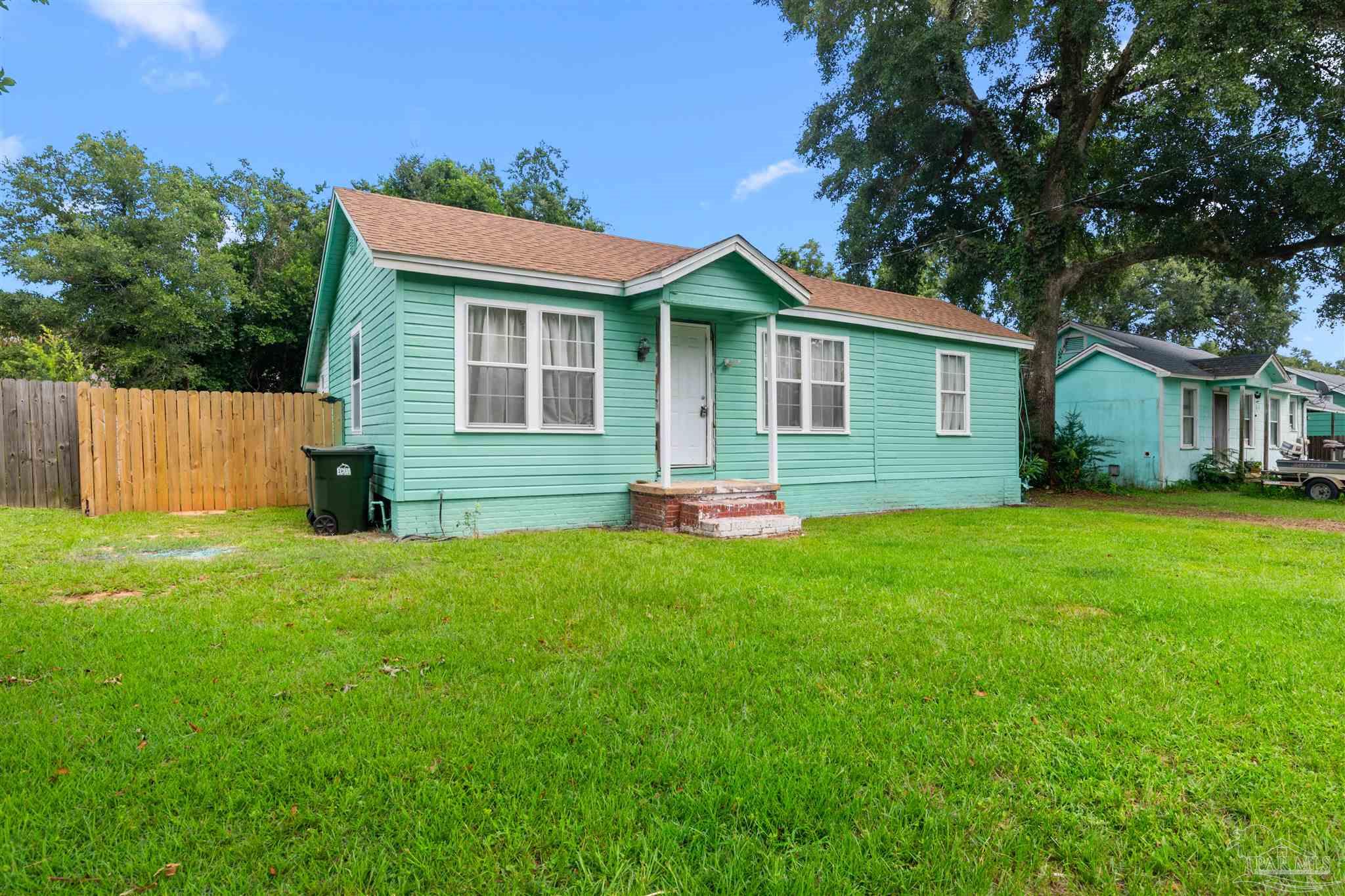 main property photo 0