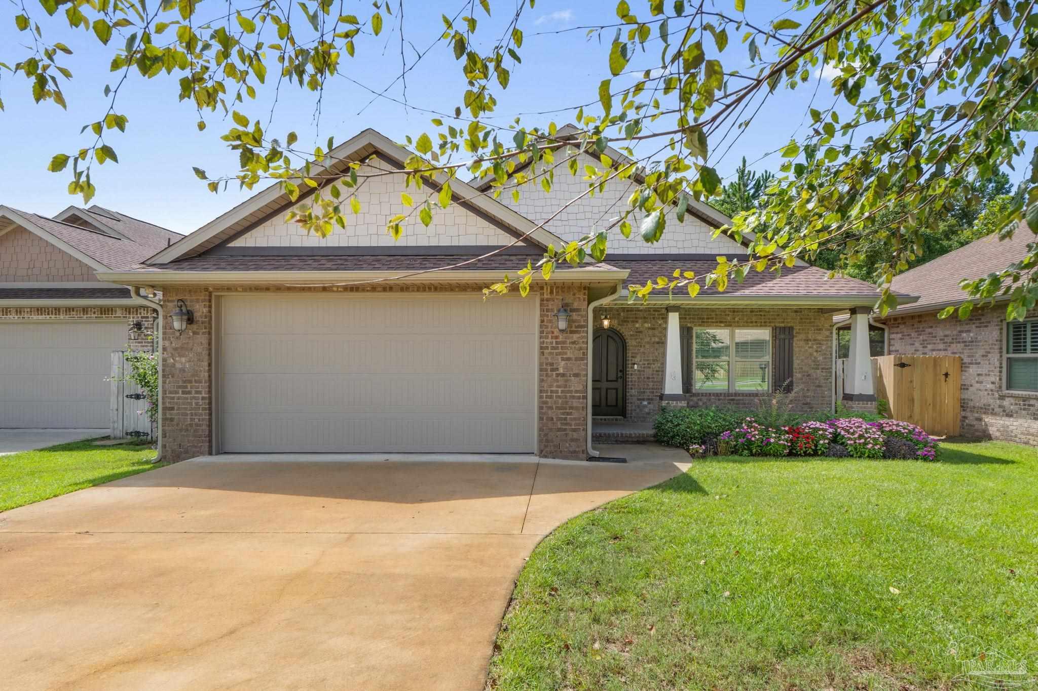 main property photo 0