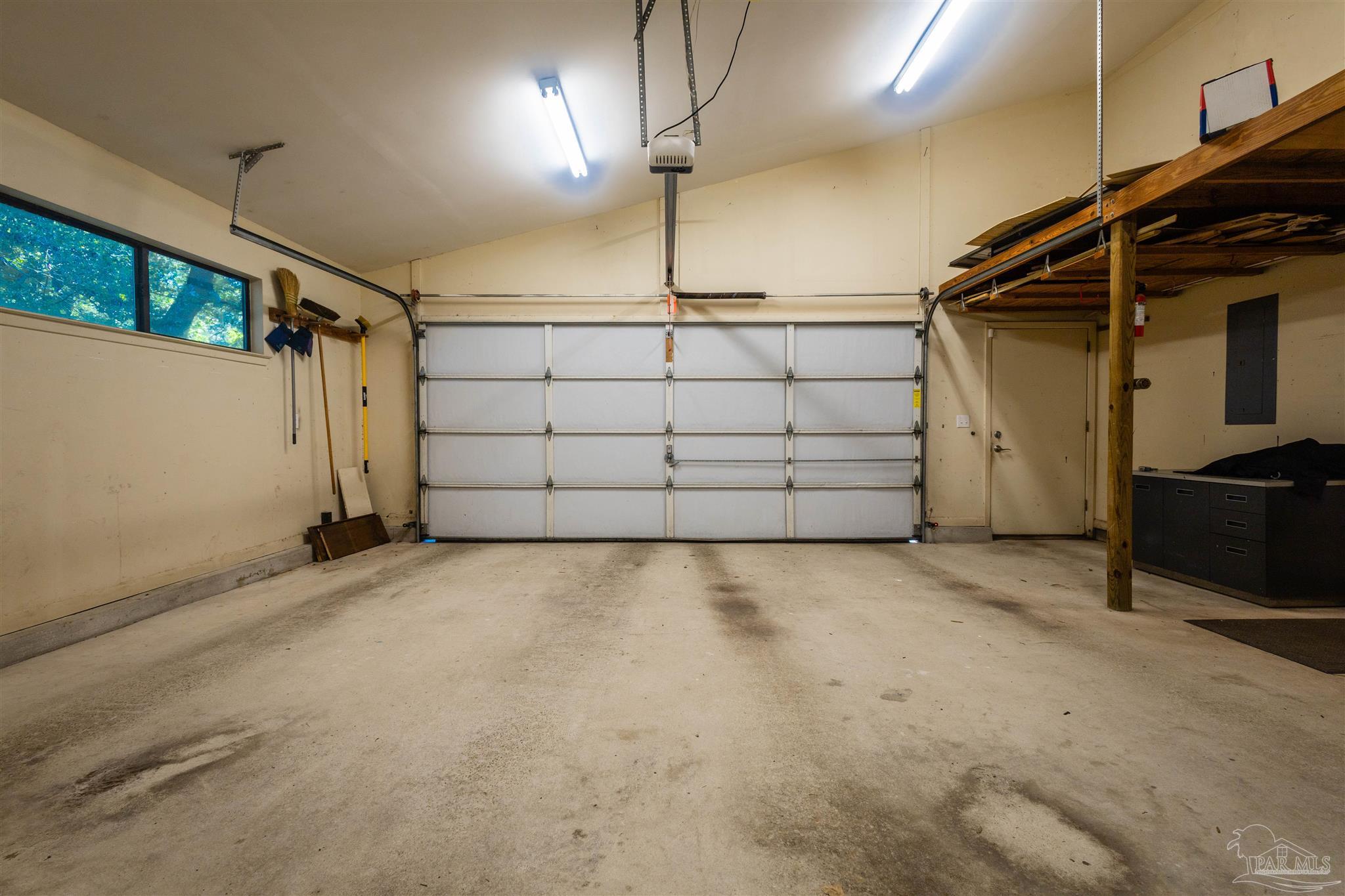 main property photo 60