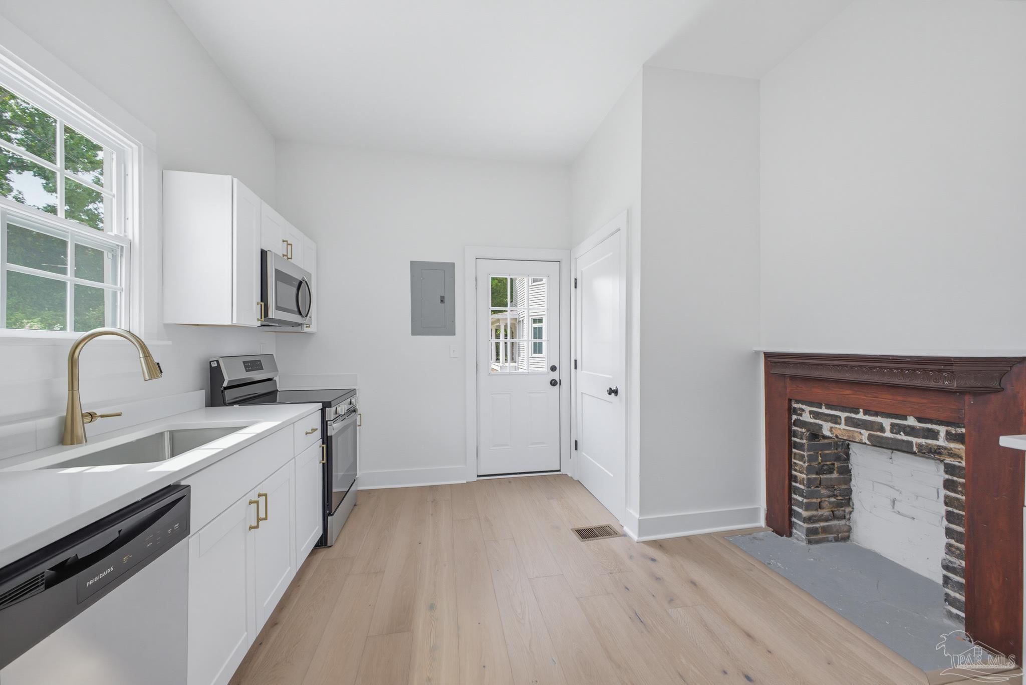 main property photo 64