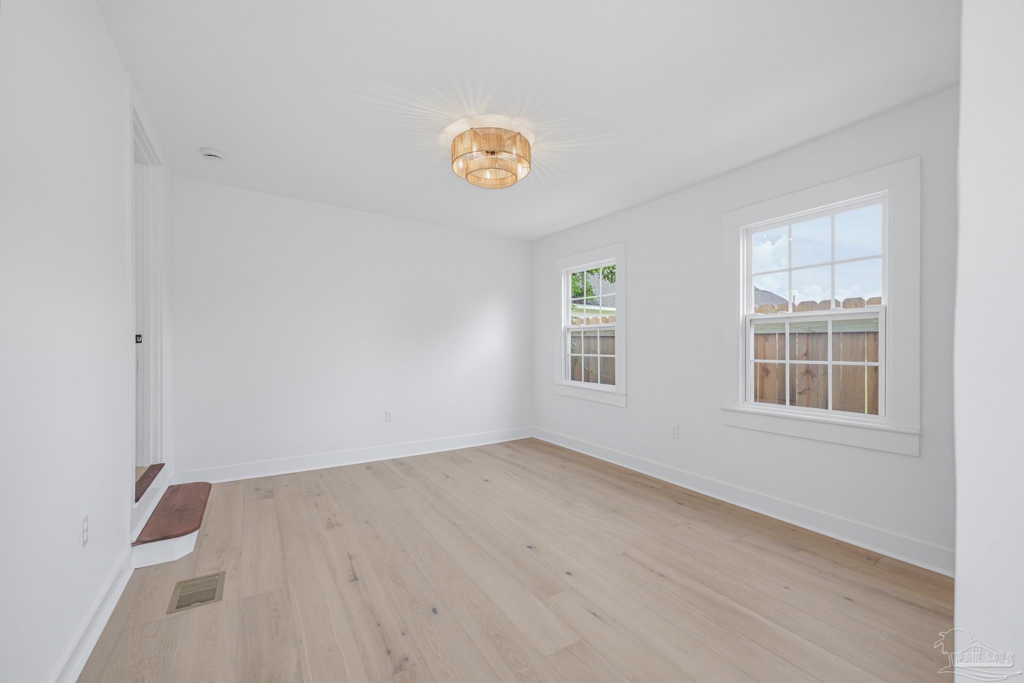 main property photo 66