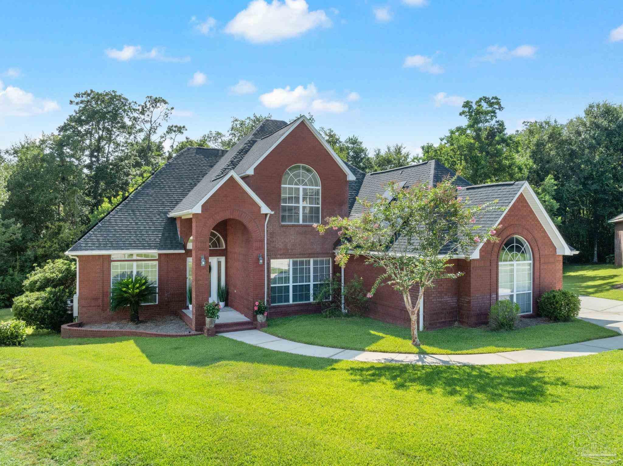 main property photo 0