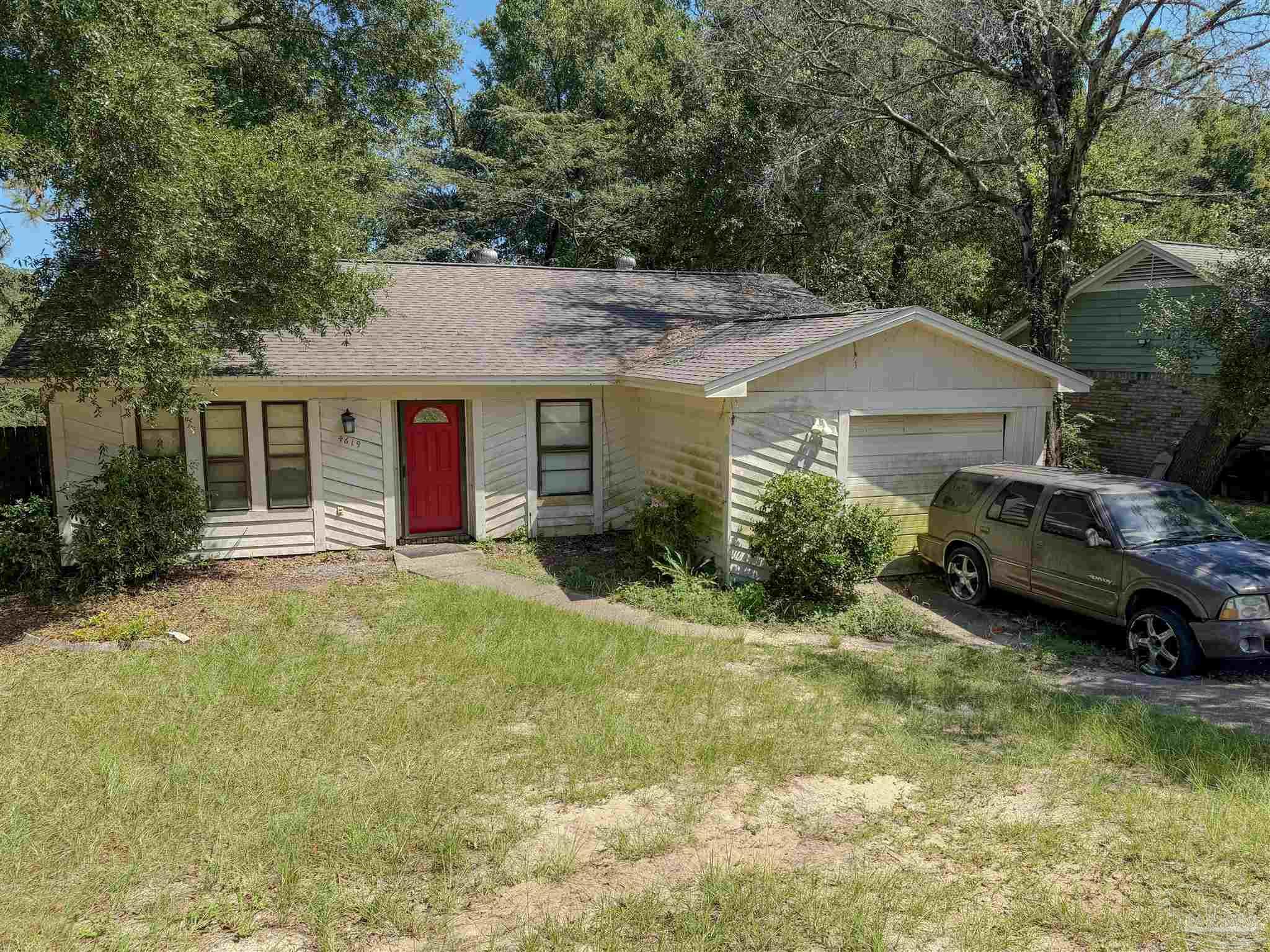 main property photo 0