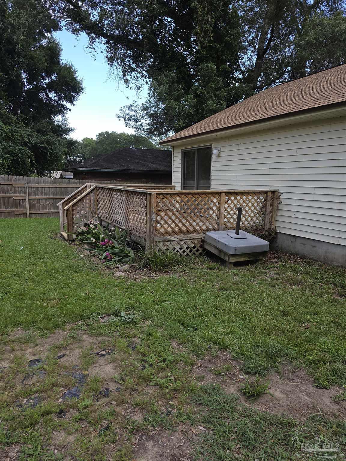 main property photo 10