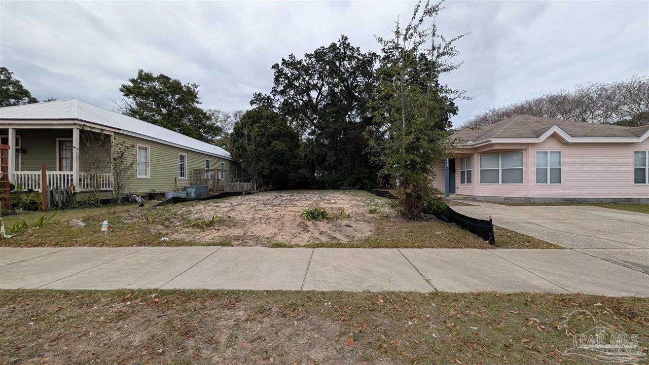main property photo 0