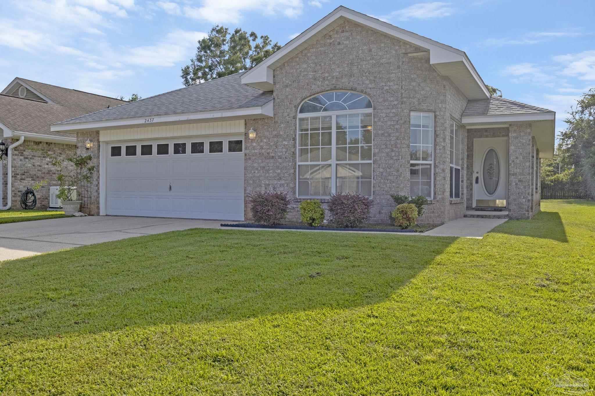 main property photo 0