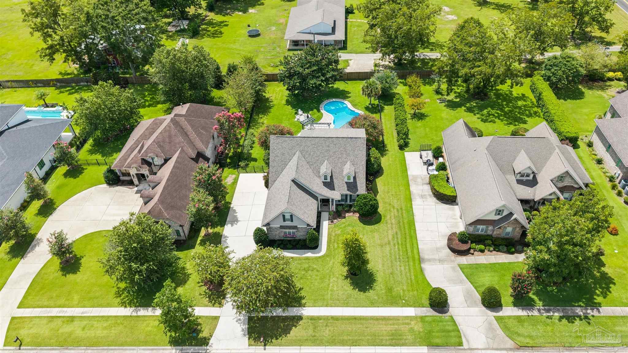 main property photo 49