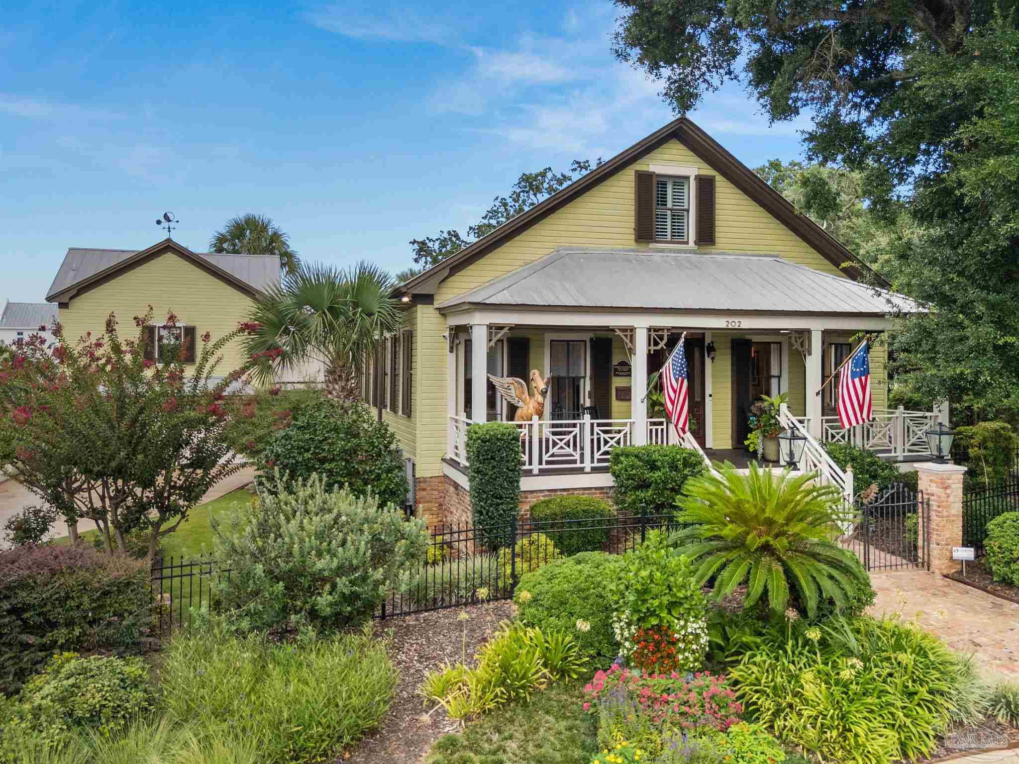 main property photo 0