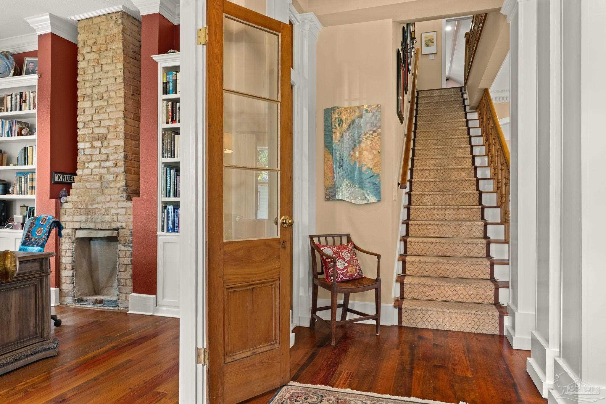 main property photo 23