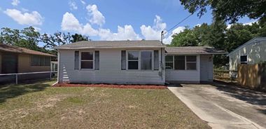 image of property with 2 Bed | 1 Bath | 1,046 Sqft