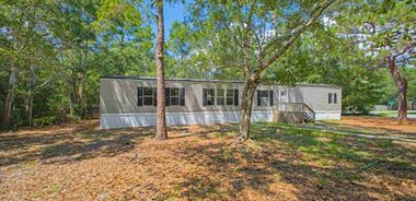 image of property with 3 Bed | 2 Bath | 1,216 Sqft