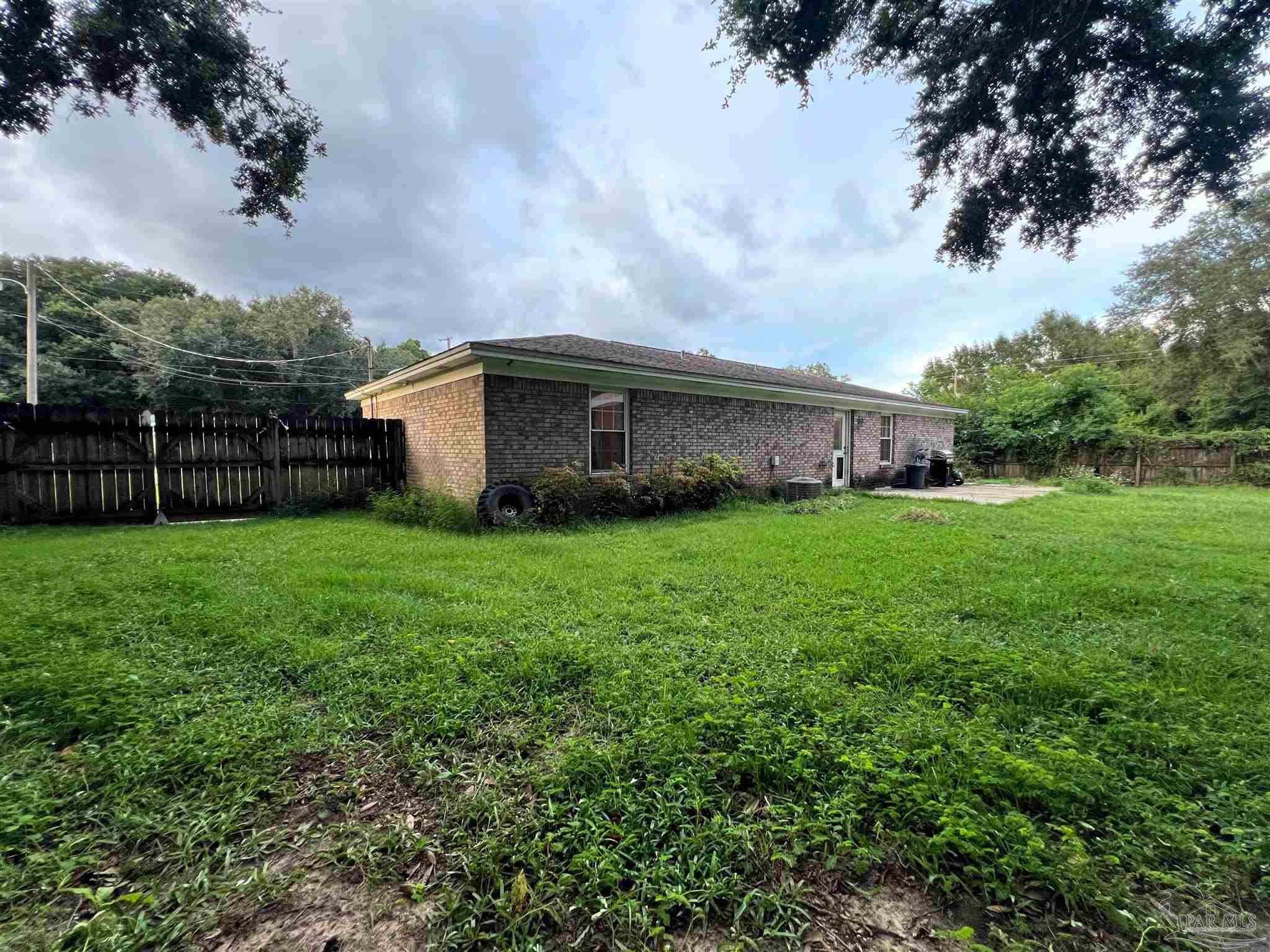 main property photo 46