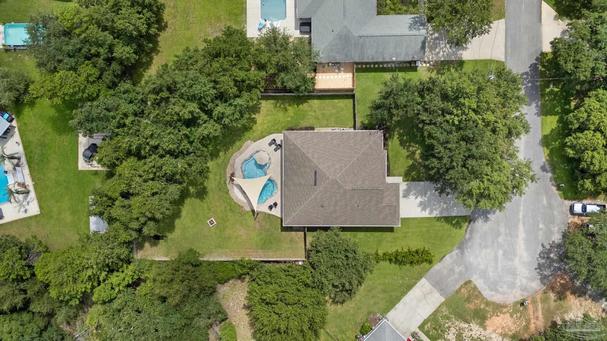 main property photo 59