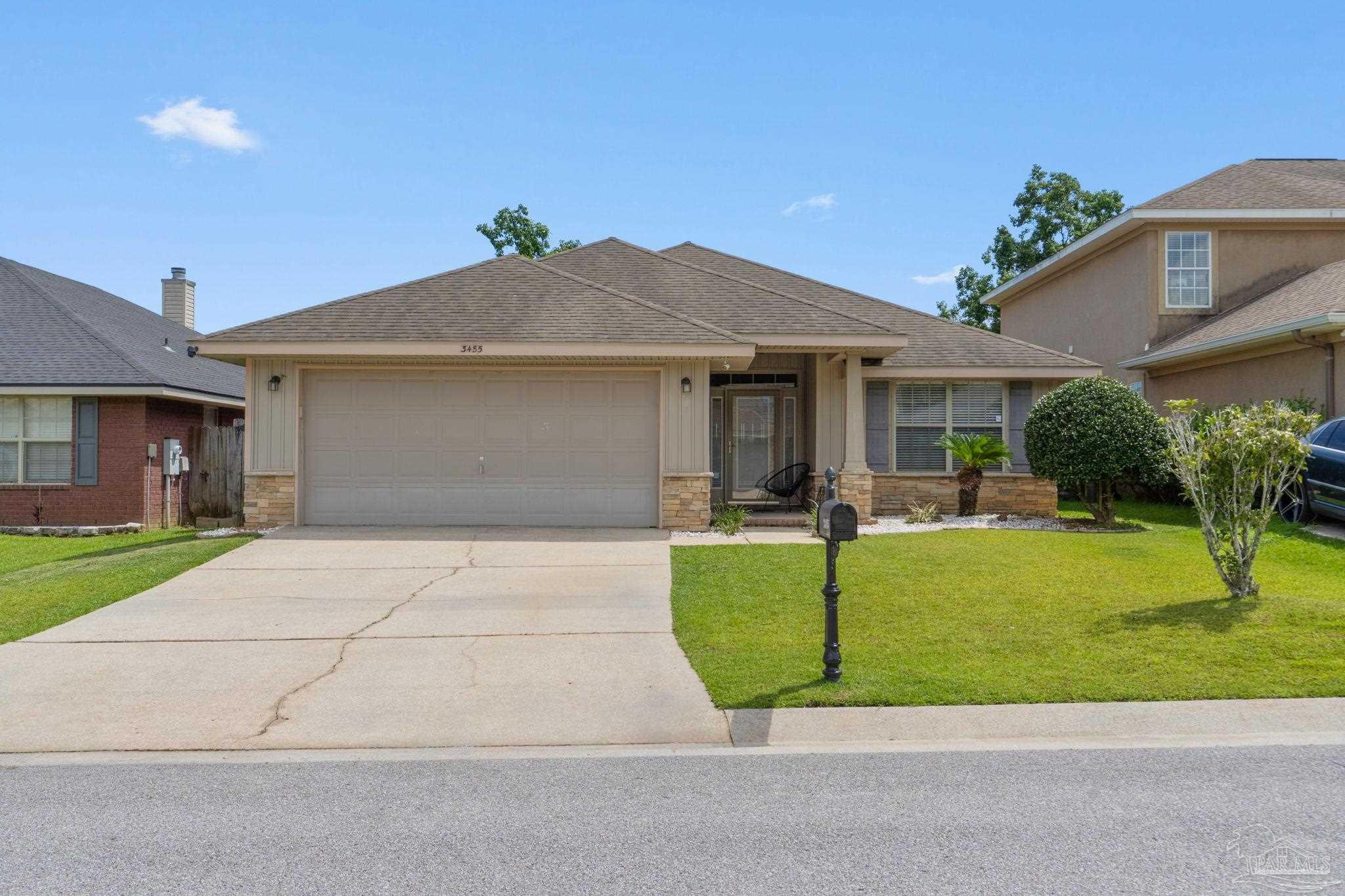 main property photo 0
