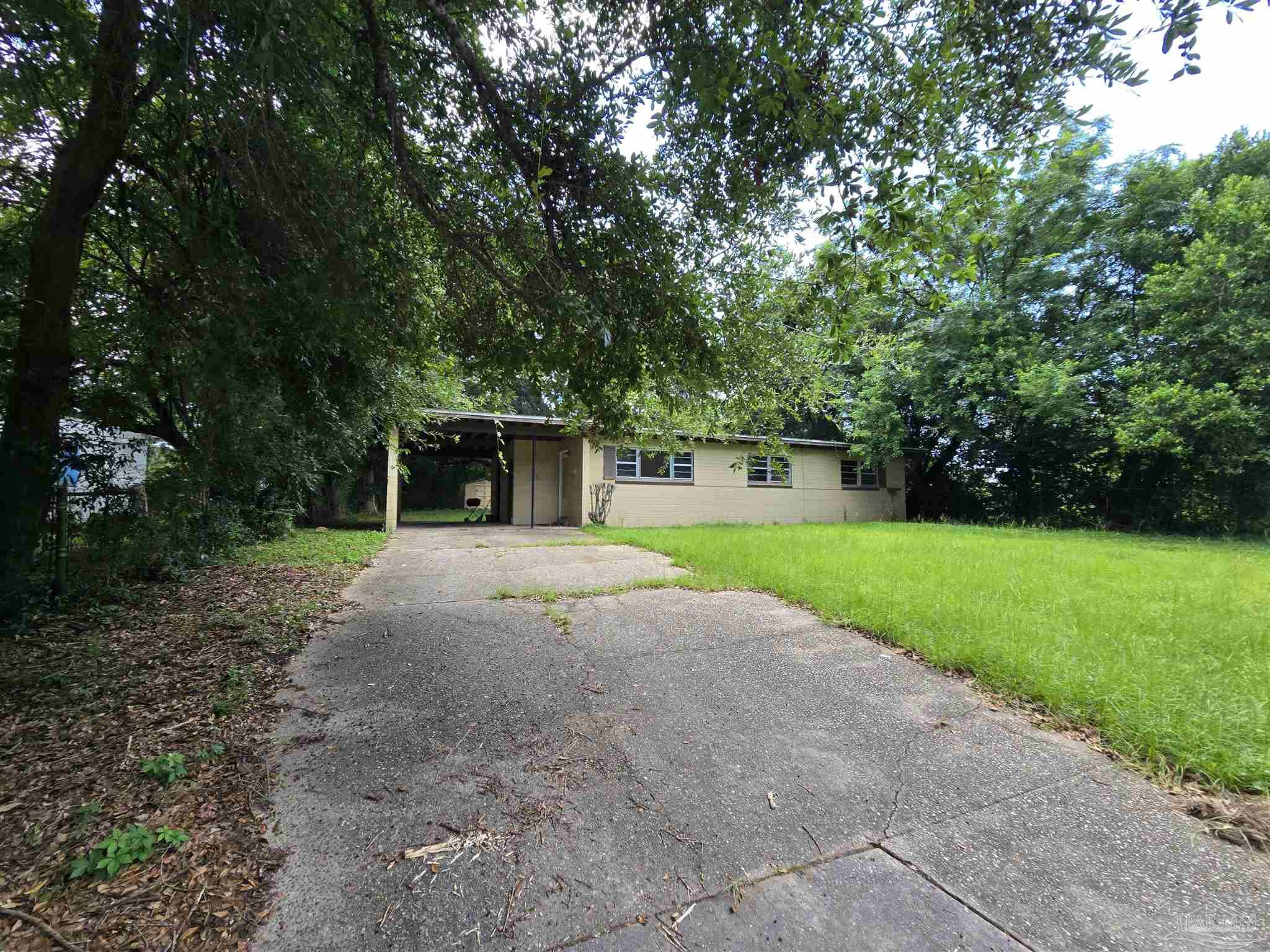 main property photo 0