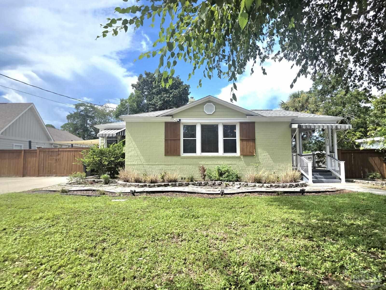 main property photo 0