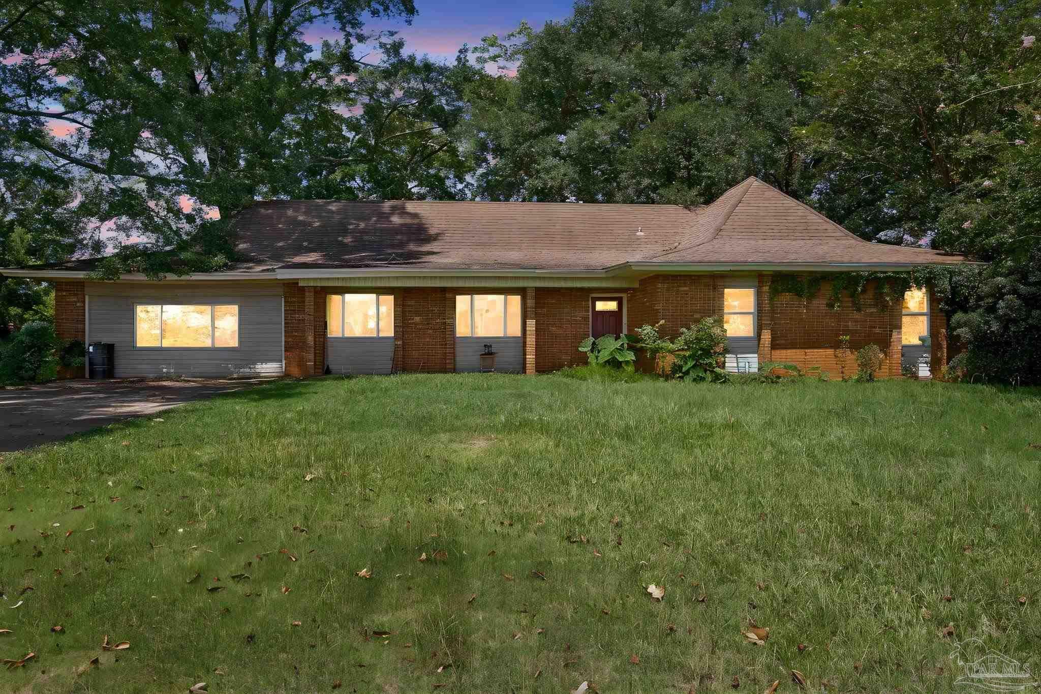 main property photo 0
