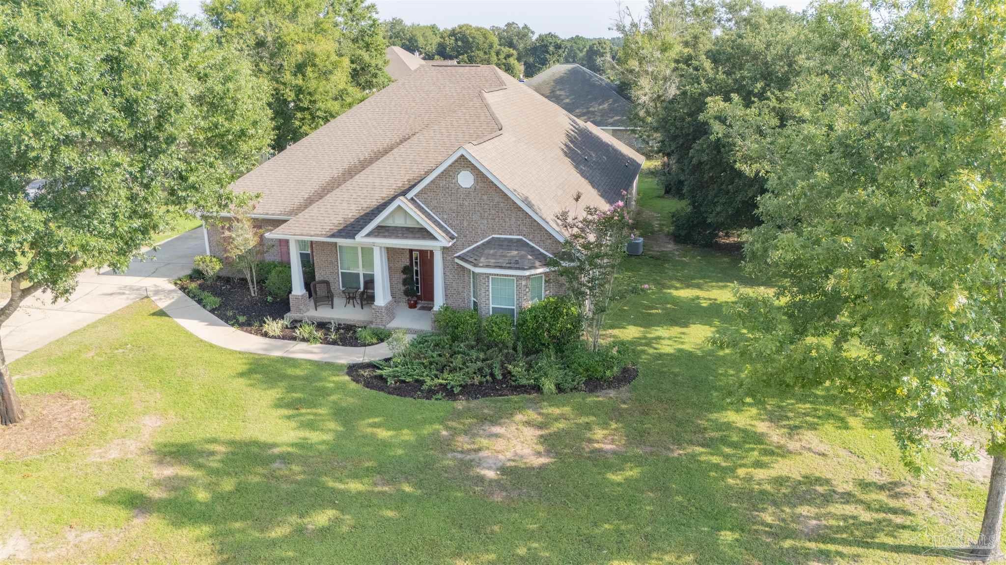 main property photo 37