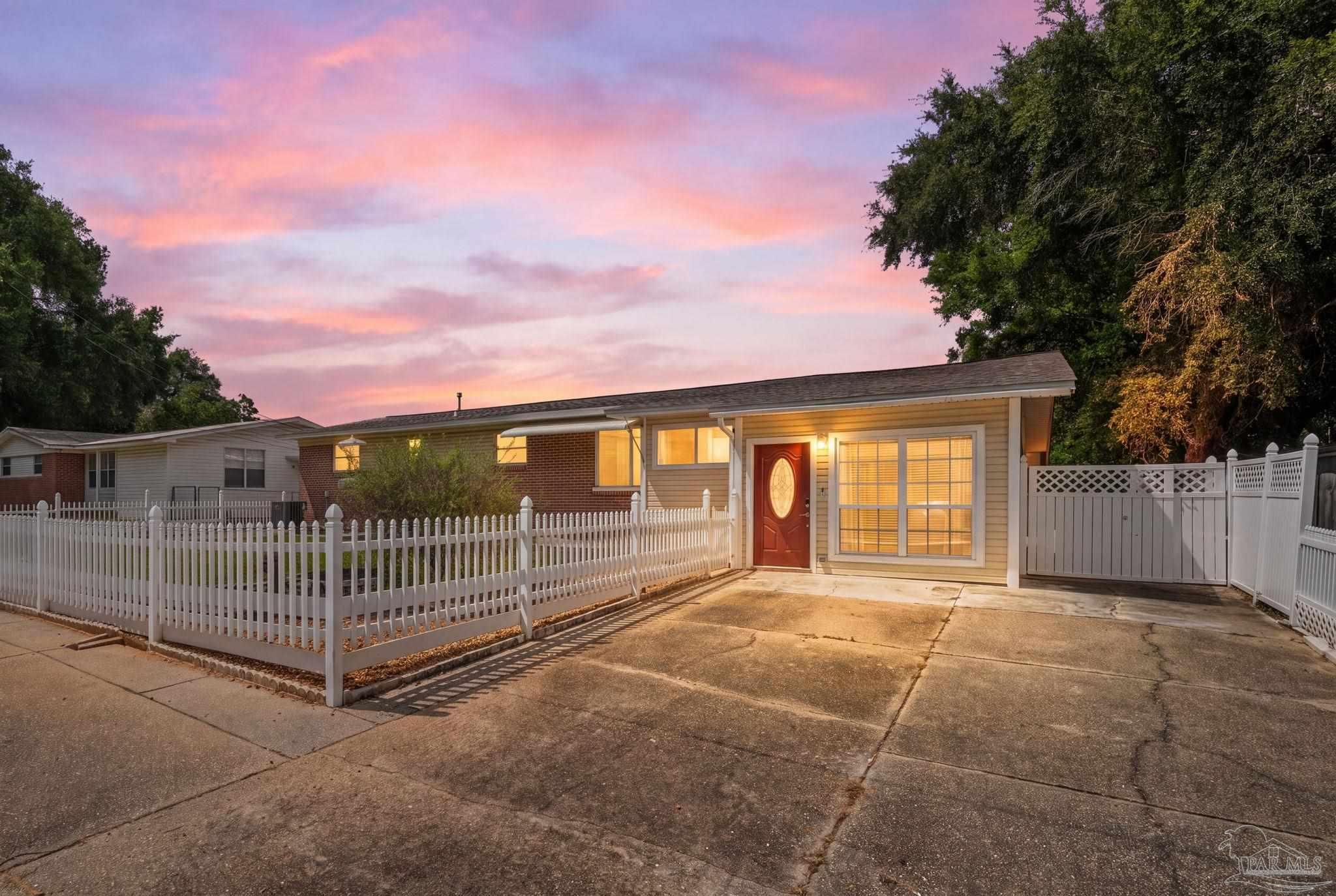 main property photo 0