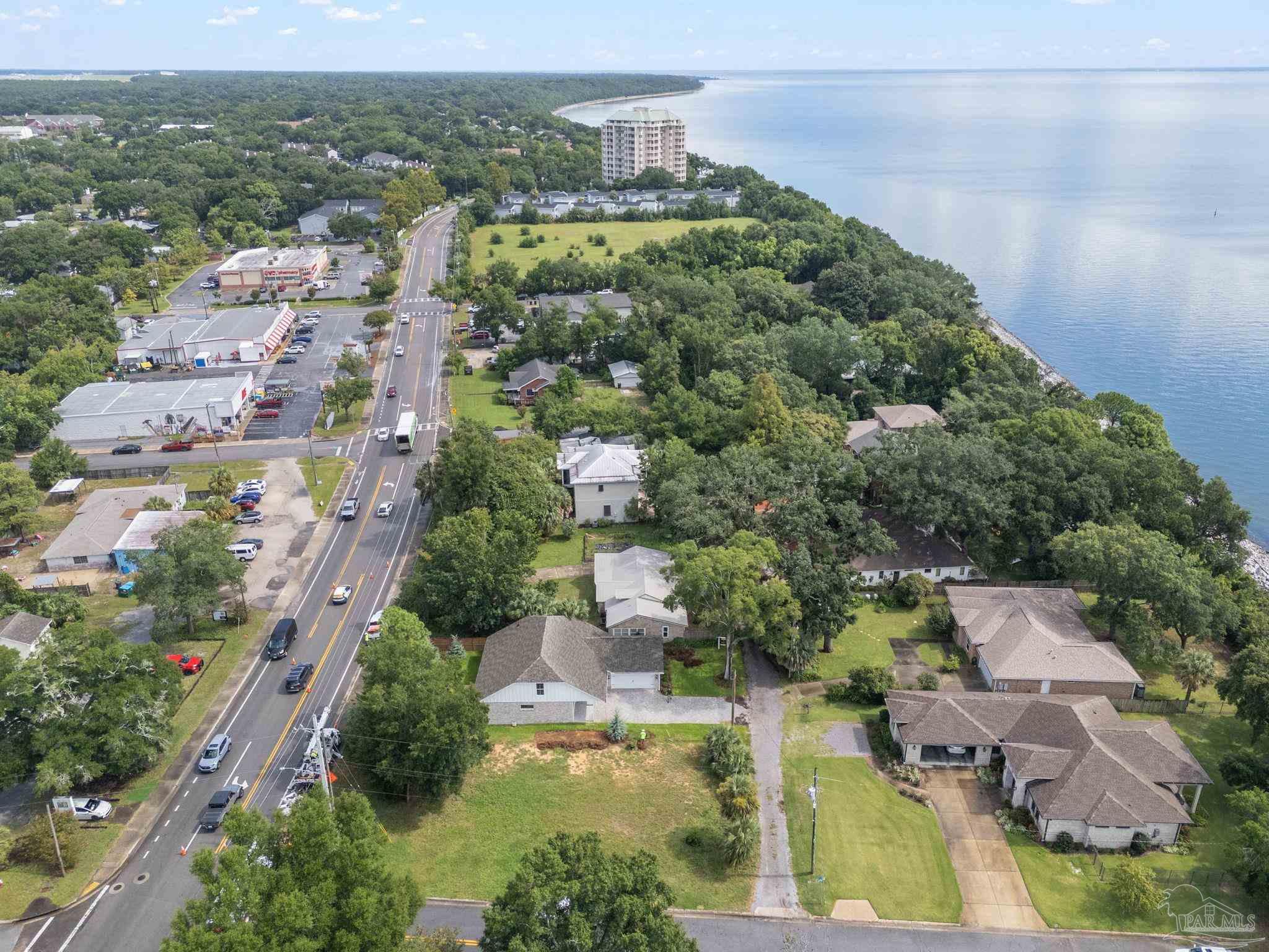 main property photo 25