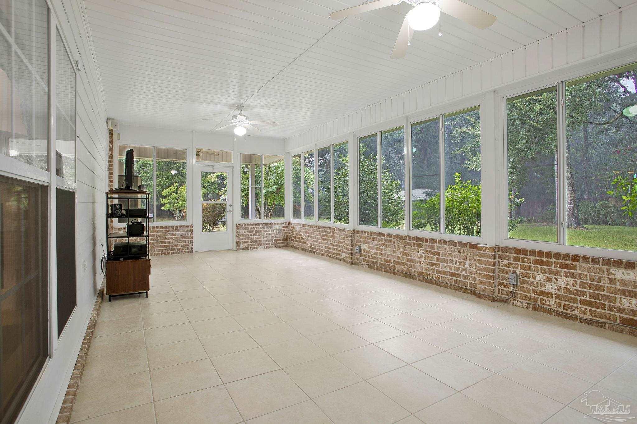 main property photo 58
