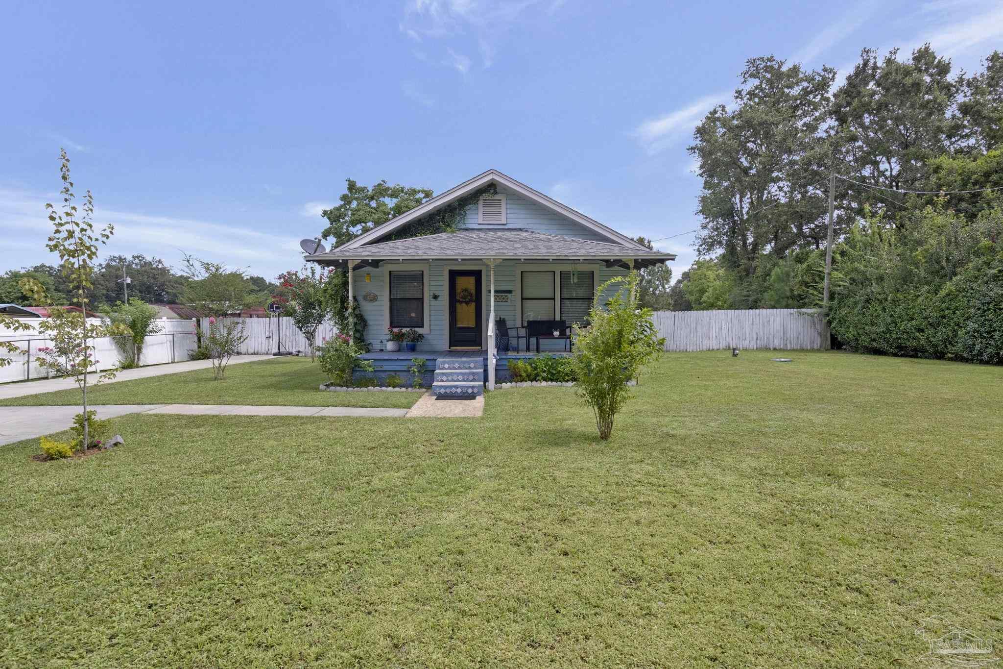 main property photo 0