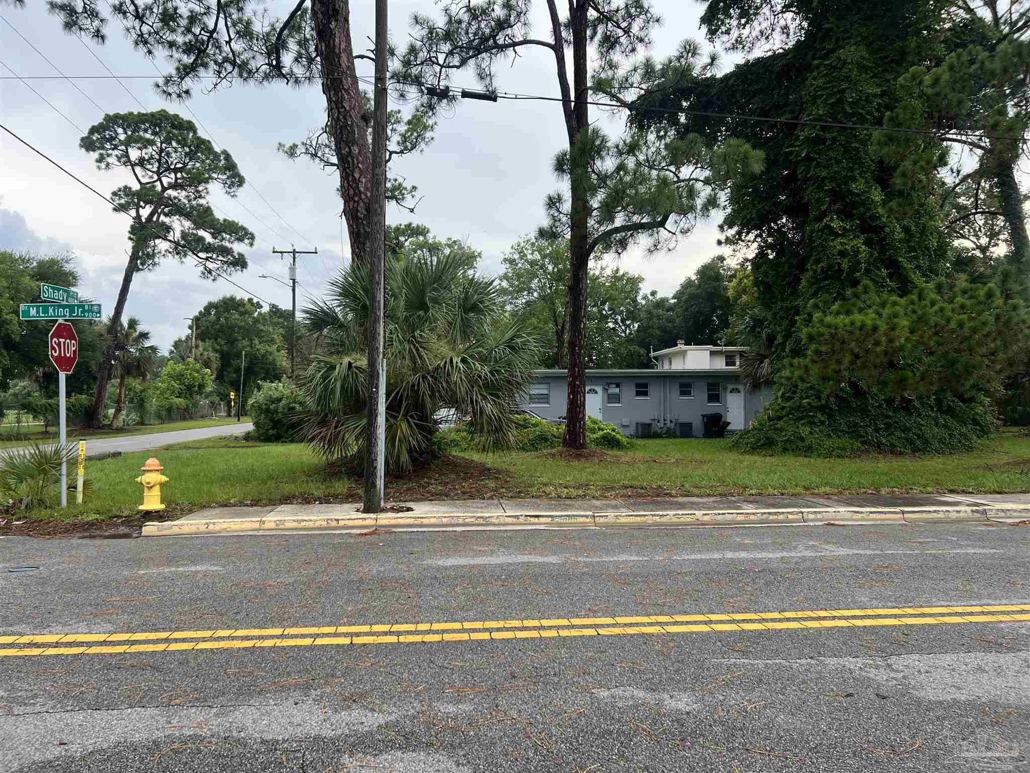 main property photo 4