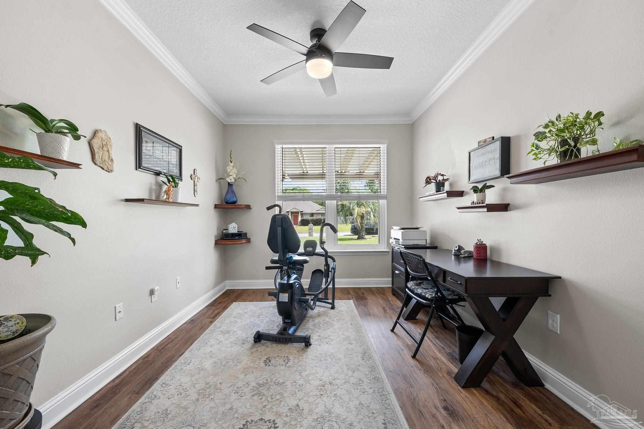 main property photo 13