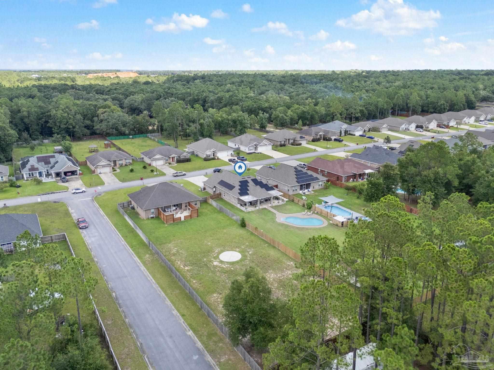 main property photo 40