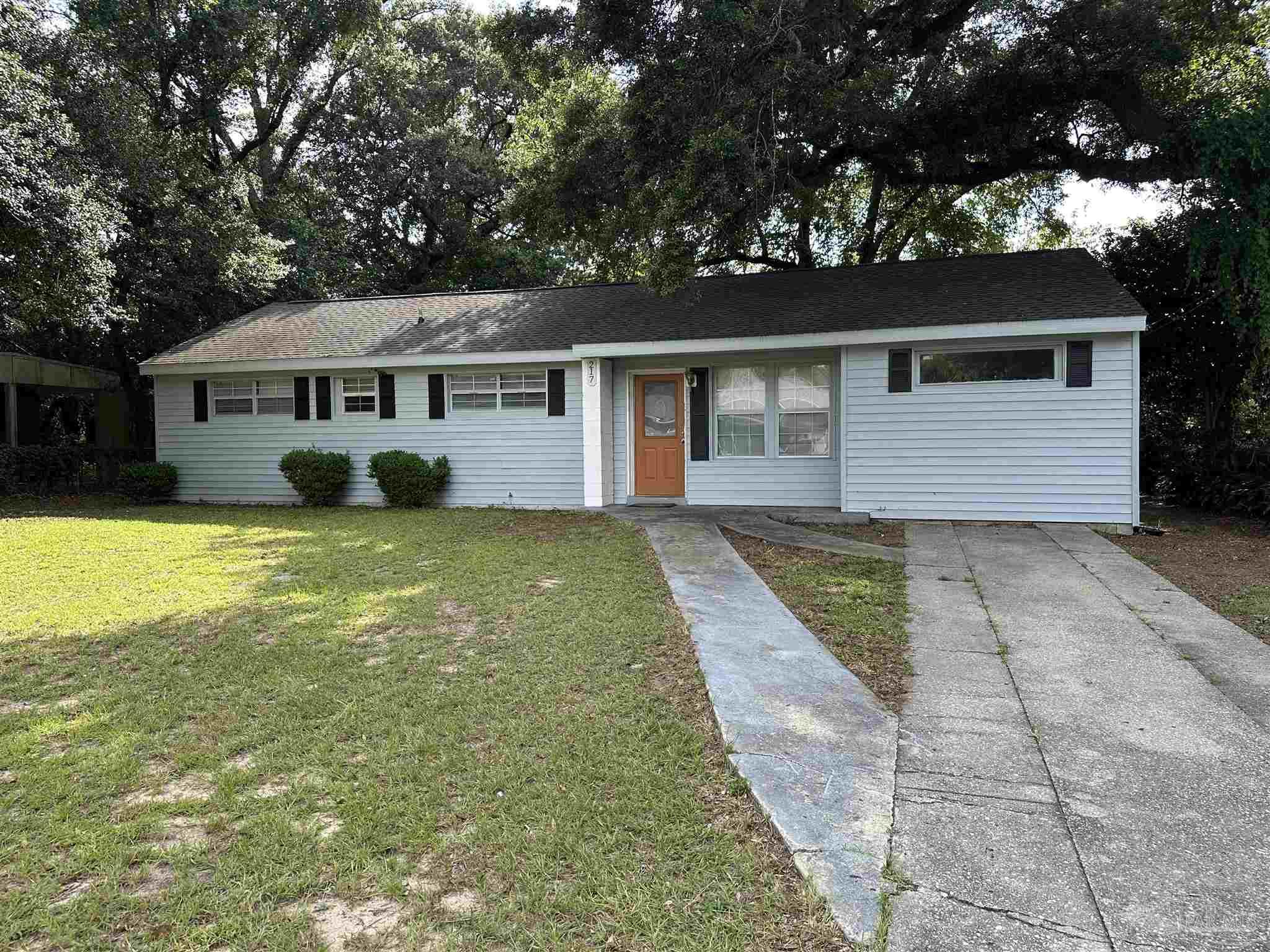 main property photo 0