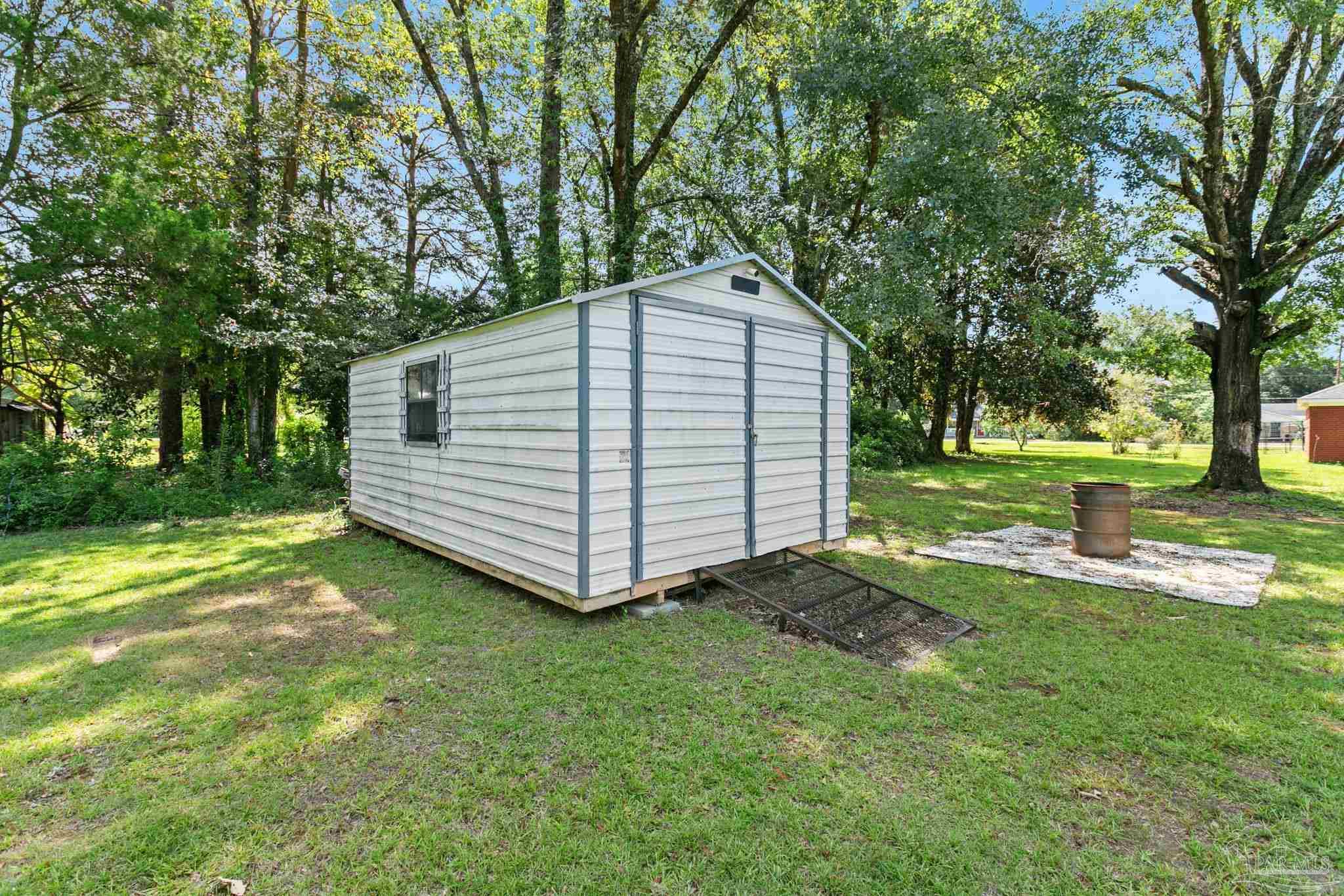 main property photo 61