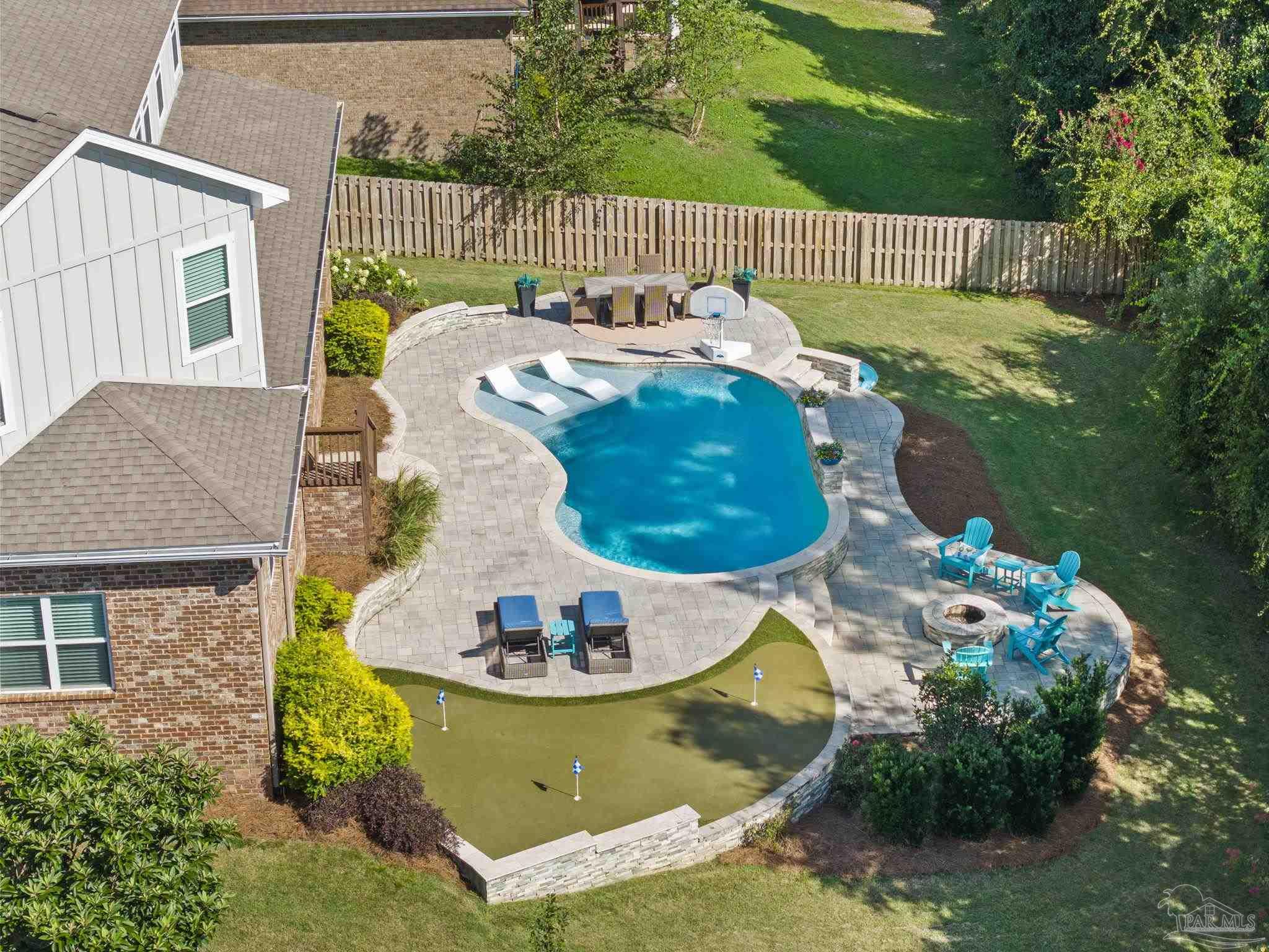 main property photo 60