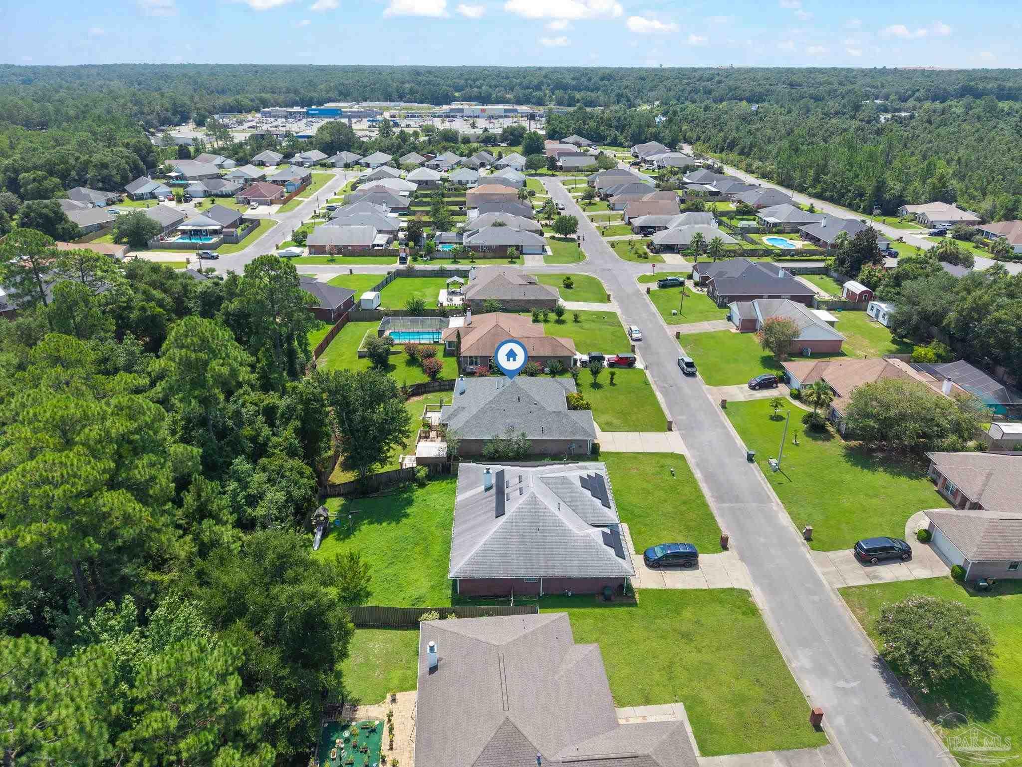 main property photo 30