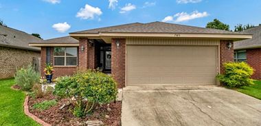 image of property with 4 Bed | 2 Bath | 1,884 Sqft